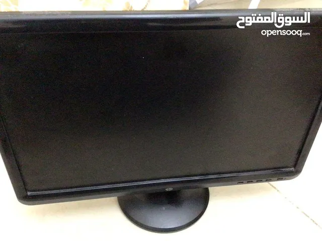 18.5" HP monitors for sale  in Sharjah