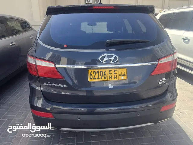 Grand Santa Fe 2016 model 170k km, full option.