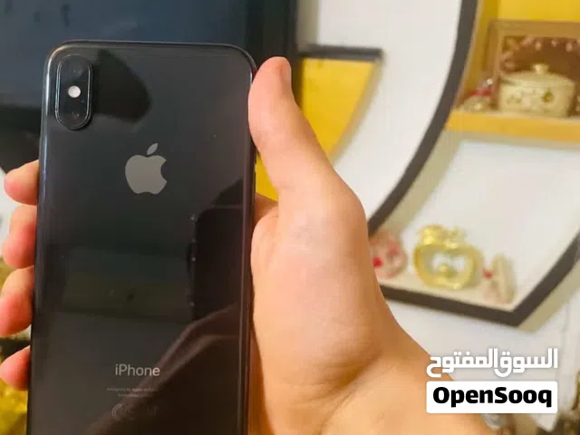 Apple iPhone XS 64 GB in Tripoli