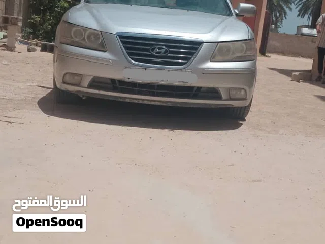 2009 هيونداي سوناتا Standard