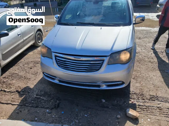 كرايسلر موديل 12