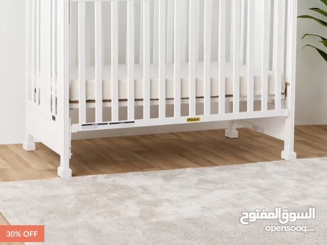 Baby crib giggles سرير اطفال