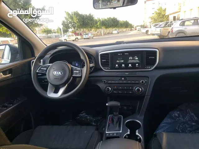 عرررررررطه سبورتاج 2020 دبل شاشه كيمرا ماشيه 60 الف فقط على الشرط والضمان السياره جديد