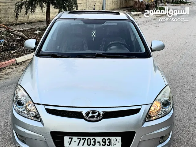 هونداي i30 فل مع فتحه وبصمه فحص نخب