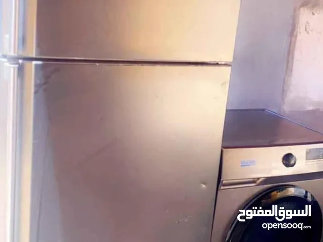 ثلاجة وغسالة مستعملات بحال الجديد للبيع