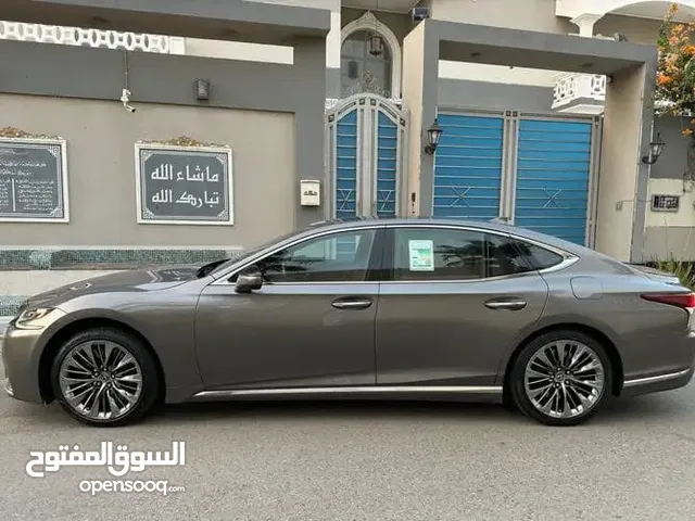 Used Lexus LS in Mecca