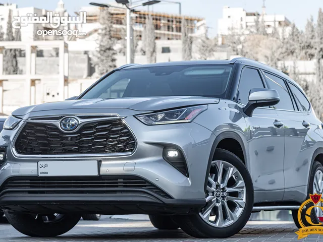 Toyota Highlander 2022 limited السيارة بحالة ممتازة جدا و قطعت مسافة 38,000 كم فقط