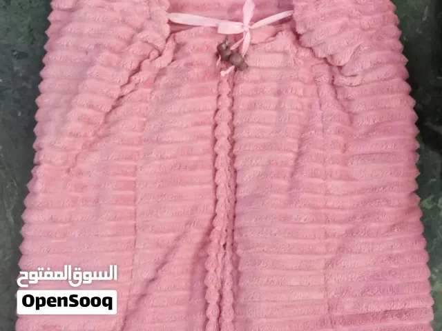 كوت بيبي و حرام ومخده وشنطه لمستلزمات البيبي طقم كامل مميز جدا بالوان من اختيارك ولد او بنت