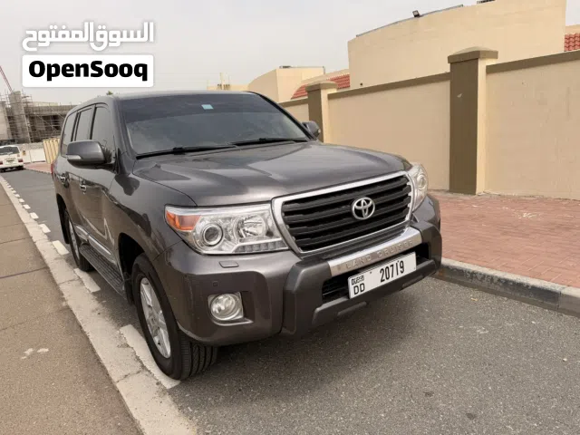 Used Toyota Land Cruiser in Dubai