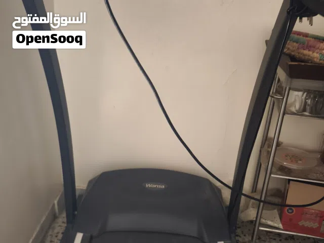 AMAZING TREADMILL AMAZING CONDITION