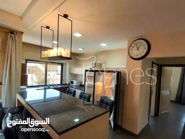 شقة مفروشة للايجارذات اطلالة عالية  في جبل عمان، مساحة بناء 95م