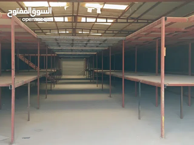 مخزن واسع في بوري للإيجار