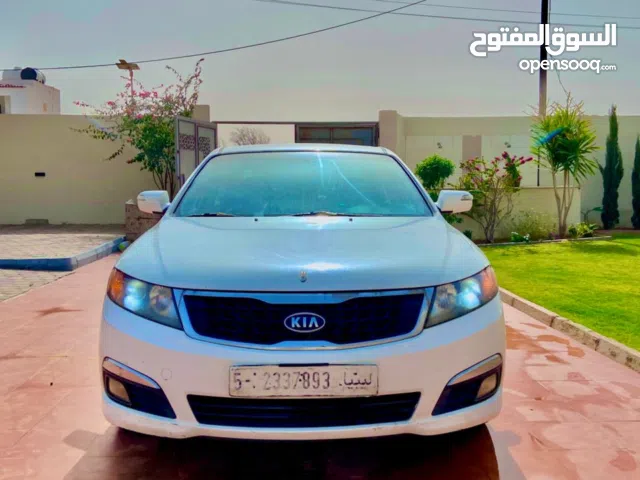 كيا ابتيما 2010