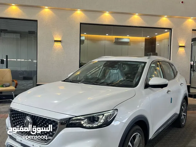 ام جي HS فل كامل عرض مجنووون