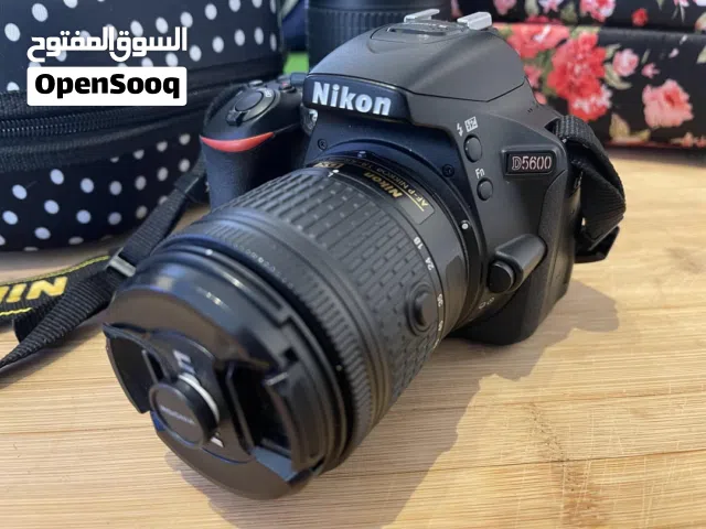 nikon D5600 DSLR camera -24 megapixel -wi-fi bluetooth NEGOTIABLE READ DESCRIPTION