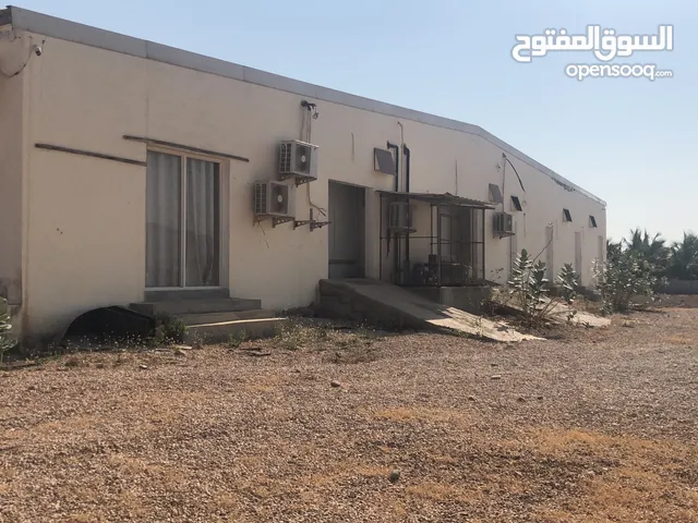 Unfurnished Warehouses in Dhofar Salala