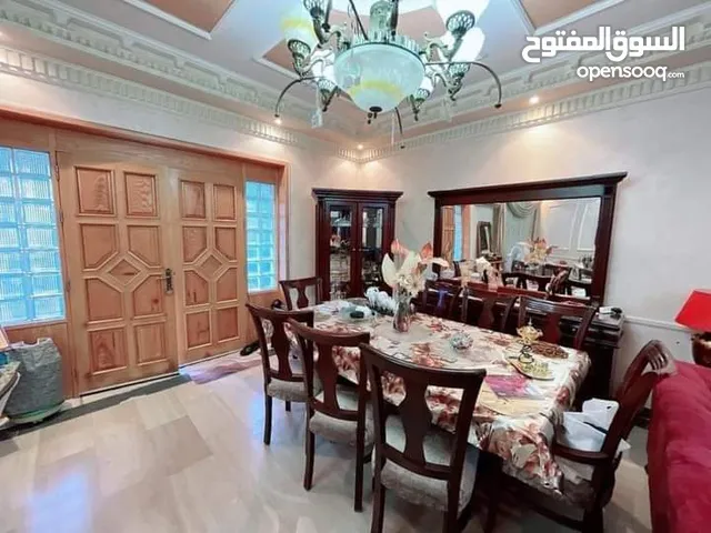 600 m2 3 Bedrooms Apartments for Sale in Amman Daheit Al Rasheed