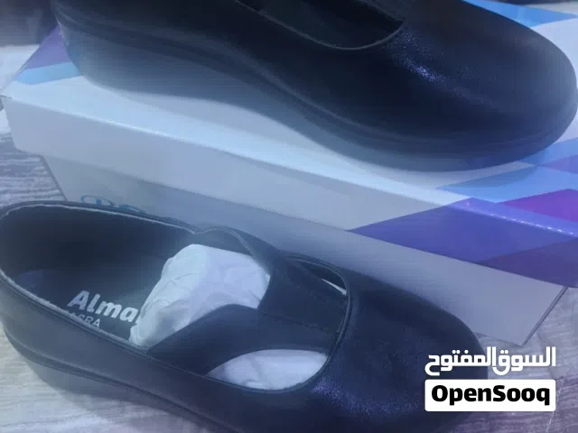حذاء طبي دبان