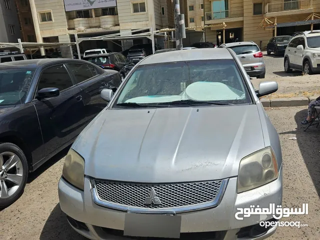 ميتسوبيشي غلنت 2012 للبيع