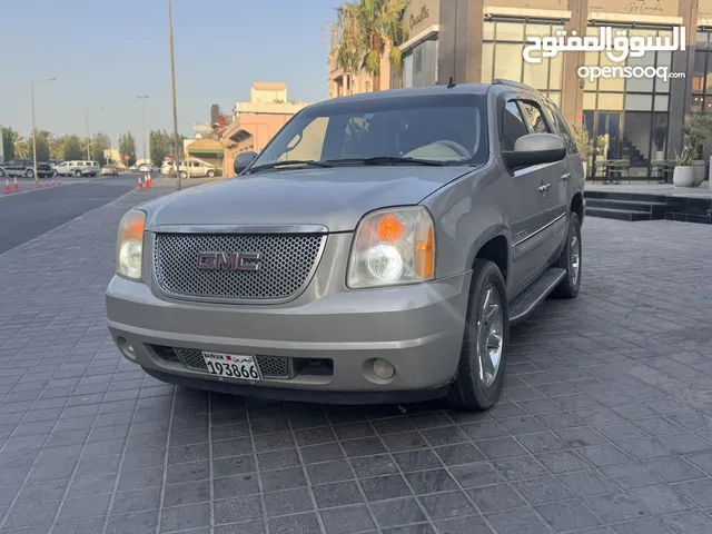 جي ام سي يوكن دينالي 2011 GMC Yukon Dinali