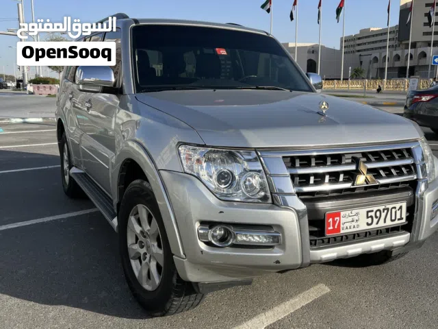 2020 Mitsubishi Pajero GLS