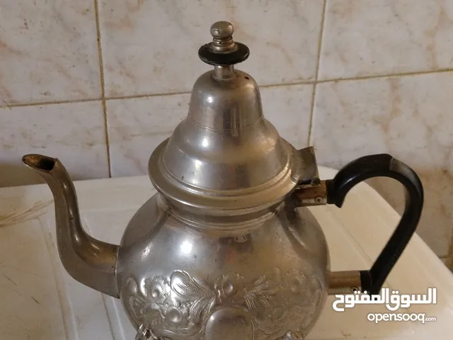 إبريق شاي من النوع المنقرض