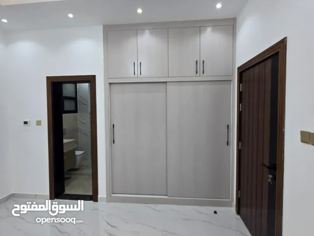 فيلا للبيع بسعر خيالي داخل عجمان منطقة الباهيه