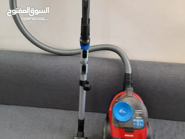 مكنسة كهربائية ماركة فيليبس بدون كيس 1900 واط  شغاله 100% قوة شفط عاليه جدا  Phillips vacuum cleaner