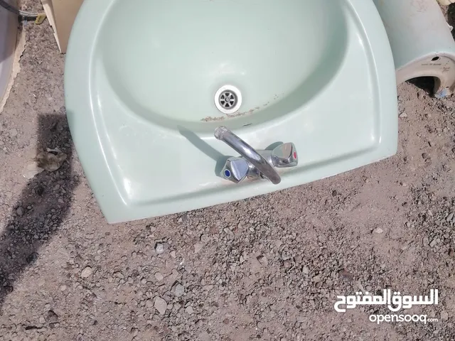 مغاسل ثلاث مستخدمه للبيع بحاله جيده