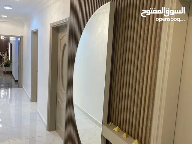 للبيع شقة بصباح السالم