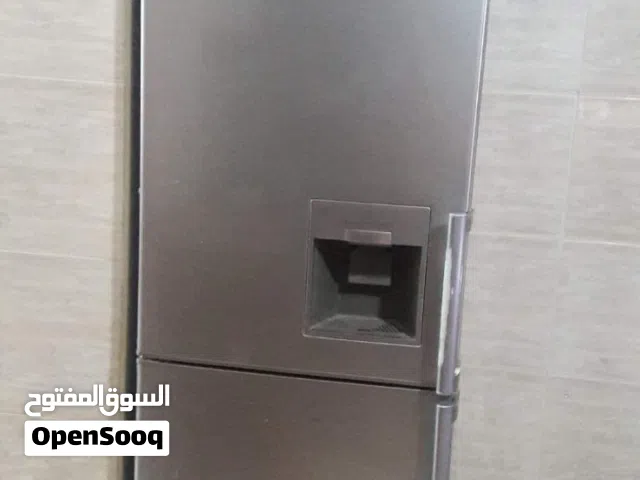 ثلاجة للبيع LG