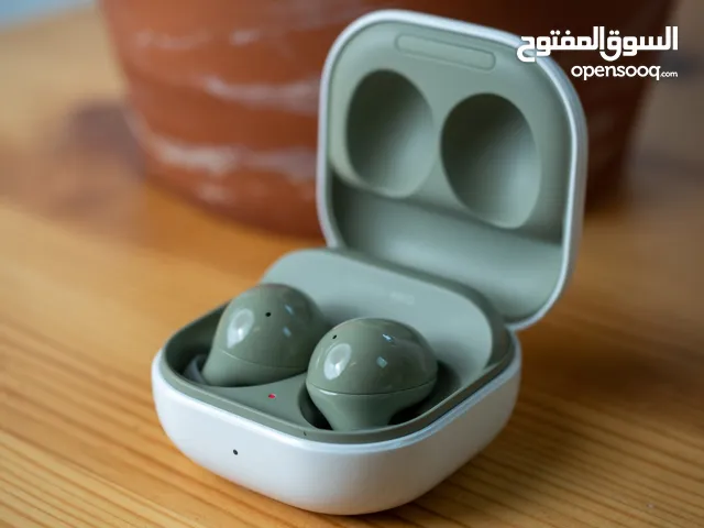 samsung buds - white olive green