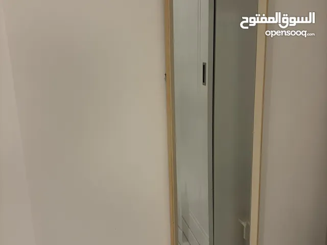 مرايات معلقه