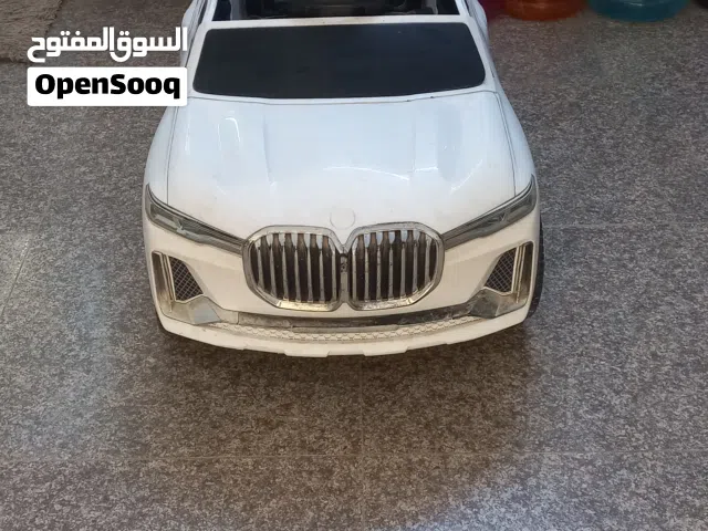 سيارة أطفال شحن