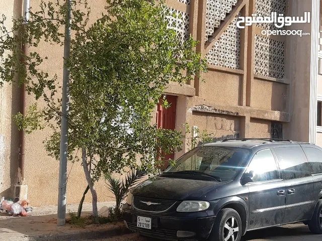 150 m2 3 Bedrooms Townhouse for Sale in Tripoli Al-Serraj