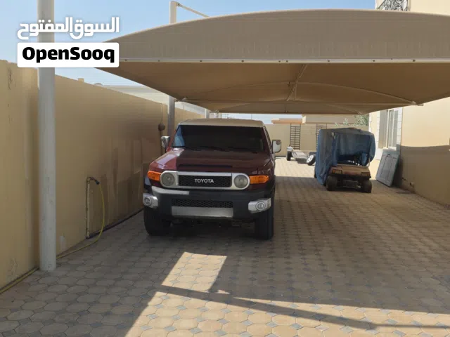 2010 تويوتا FJ GXR