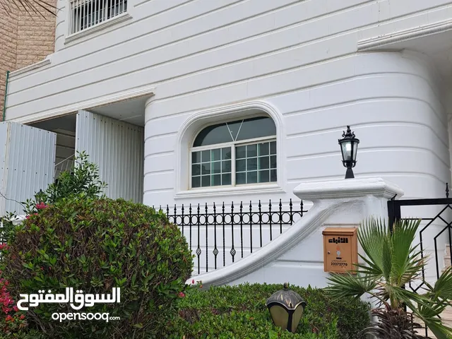400 m2 More than 6 bedrooms Villa for Rent in Al Jahra Al Naeem
