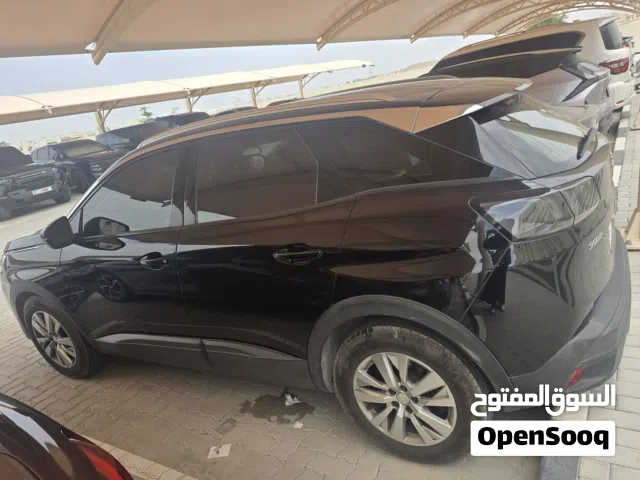 2022 بيجو 3008 Standard