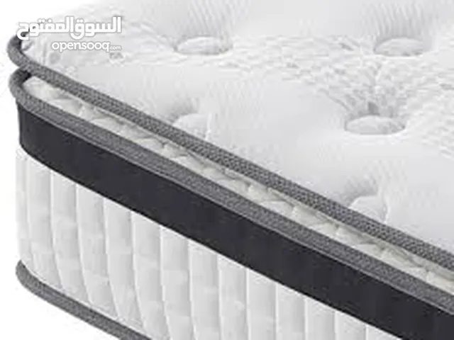 يقدم مصنع البحرين للمراتب البيع المباشر للمراتب بسعر المصنع، ويمكن للعملاء تخصيص المرتبة حسب الأحجام