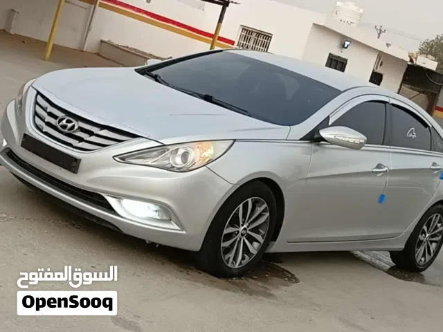Used Hyundai Sonata in Tripoli