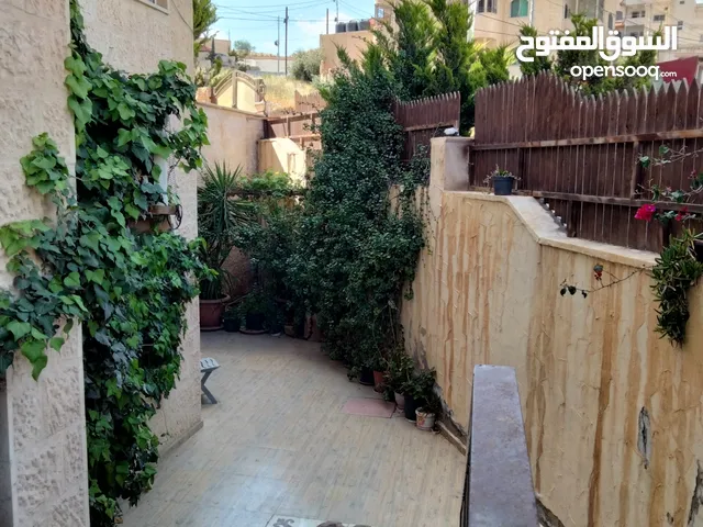 155 m2 4 Bedrooms Townhouse for Rent in Zarqa Al Zarqa Al Jadeedeh