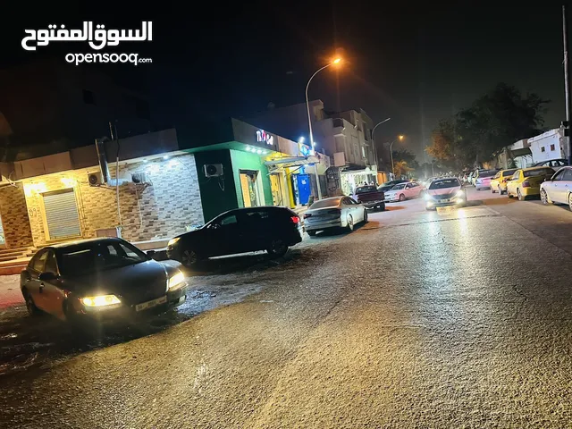 منزل تجاري بمدخول و موقع ممتاز جدا
