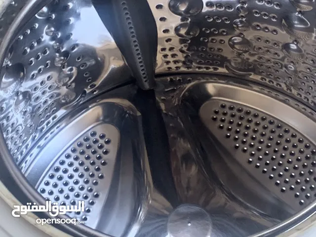 LG 7 - 8 Kg Washing Machines in Amman