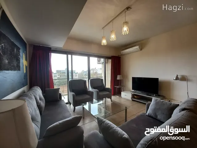 شقة مفروشة للإيجار 100م2 ( Property 18349 )