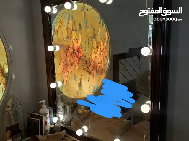 اضواء للمرايا 12 حبه فالكبير و 6 حبات فالصغير mirror lights 12 pieces or 6 pieces