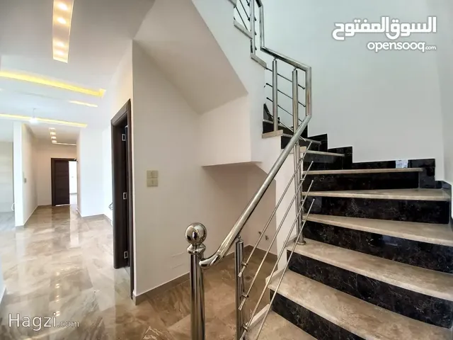 245 m2 3 Bedrooms Apartments for Sale in Amman Dahiet Al-Nakheel