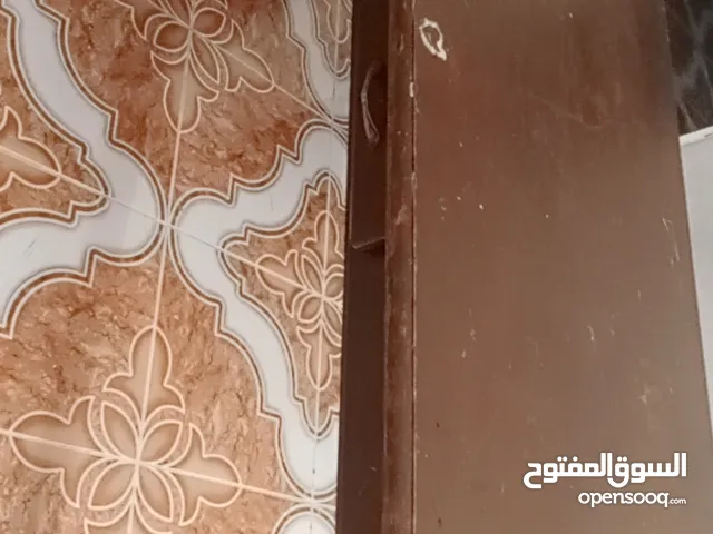 طاولة 6كراسي بدون كراسي