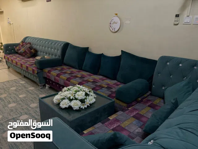 طقم كنب مستعمل بحالة ممتازة