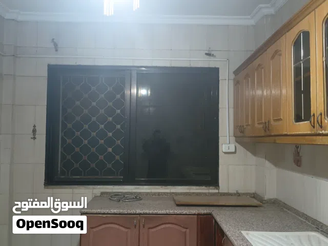 شقه للبيع مساحه 90 متر ضاحيه الأمير حسن من المالك مباشره  السعر للتفاوض للجادين