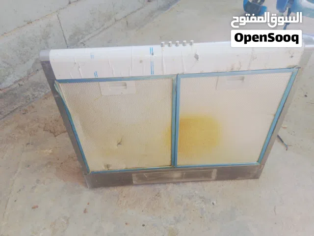 ساحبه مطبخ كويتي شغال شرط لشغل كلشي مابيه ستعمال قليل نظيف جدا